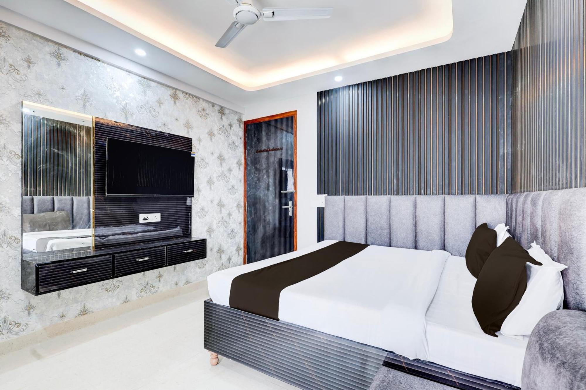 Hotel O Rm Homes Γκουργκάον Εξωτερικό φωτογραφία